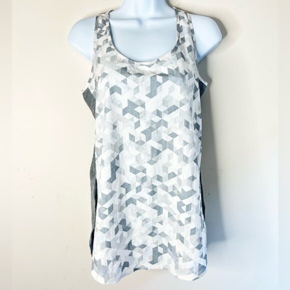 Tuff Athletics Women’s Tank Top Geometric Print Activewear Gray Size Small - Picture 10 of 16